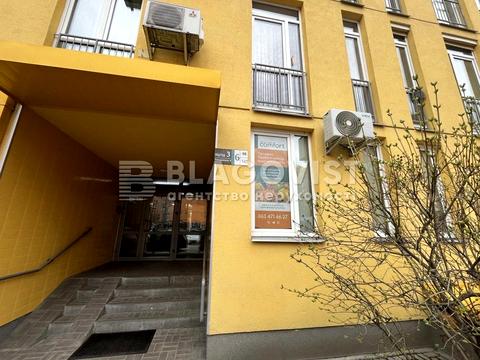 комерційна за адресою Регенераторна вул., 4 к7