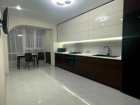 квартира за адресою Подільська вул., 8/19