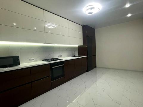 квартира за адресою Подільська вул., 8/19