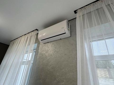 будинок за адресою Ярослава Стецька вул.