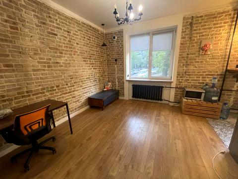 квартира за адресою Шовкуненка вул., 4