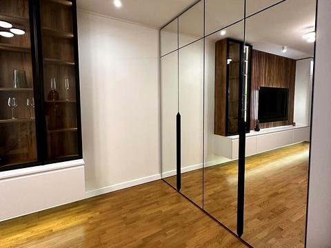 квартира за адресою Макогона вул., 25