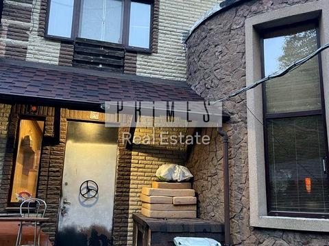 будинок за адресою Миколи Бажана просп., 10