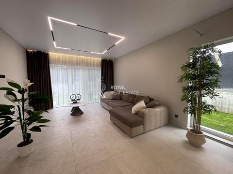 будинок за адресою Захрестова вул., 1