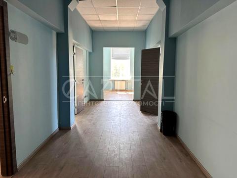 коммерческая по адресу Василя Макуха ул. (Івана Шевцова), 1