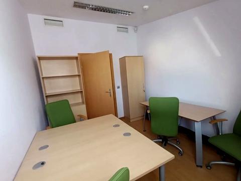 комерційна за адресою Володимирська вул., 97/37