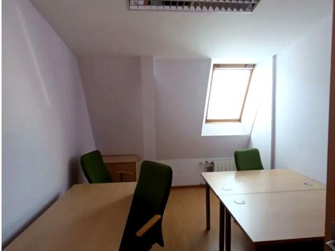 комерційна за адресою Володимирська вул., 97/37