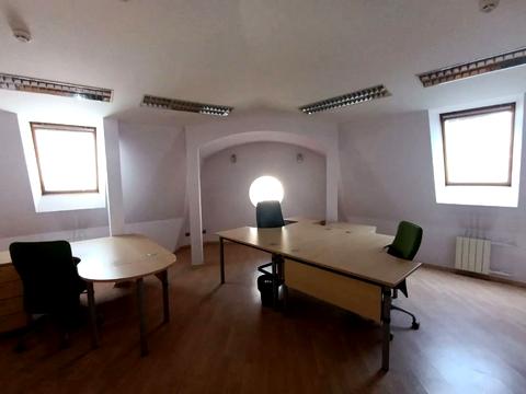 комерційна за адресою Володимирська вул., 97/37