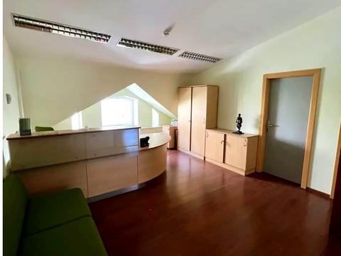 комерційна за адресою Володимирська вул., 97/37