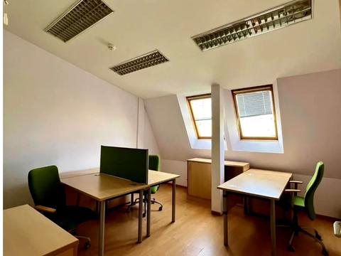 комерційна за адресою Володимирська вул., 97/37