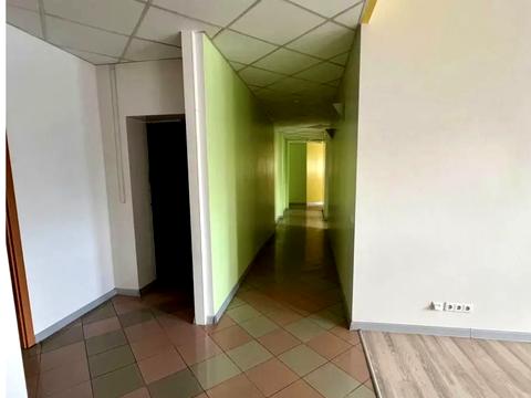 комерційна за адресою Володимирська вул., 97/37