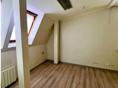 комерційна за адресою Володимирська вул., 97/37