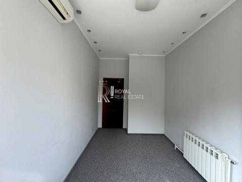 коммерческая по адресу Князей Острожских ул. (Московська), 46