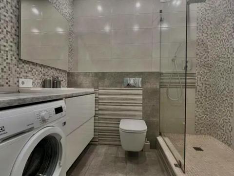 квартира по адресу Левка Лукʼяненка ул. (Василия Жуковского), 16, 18, 20, 24