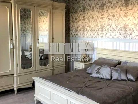 будинок за адресою Миколи Бажана просп.