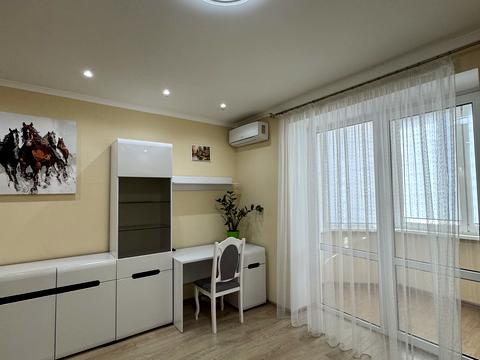 квартира по адресу Леси Украинки бульв., 10а