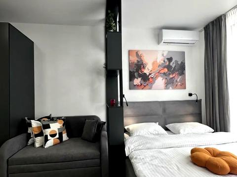 квартира за адресою Віктора Некрасова вул. (Північно-Сирецька), 8