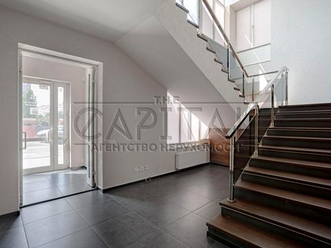 коммерческая по адресу Павла Тычины просп., 18-Б