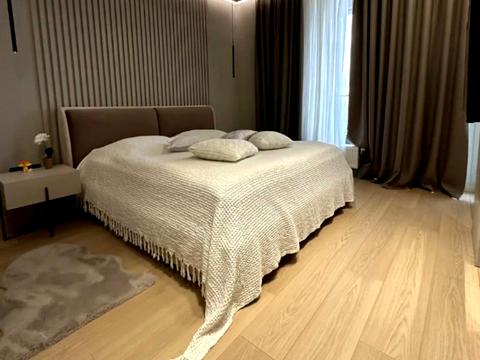 квартира за адресою Дніпровська набережна вул., 18-А