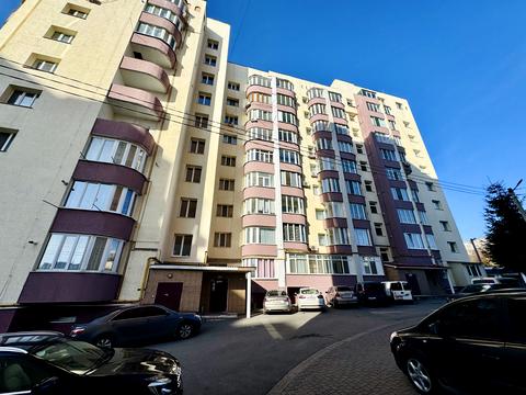 квартира по адресу Степана Бандери ул., 7/1