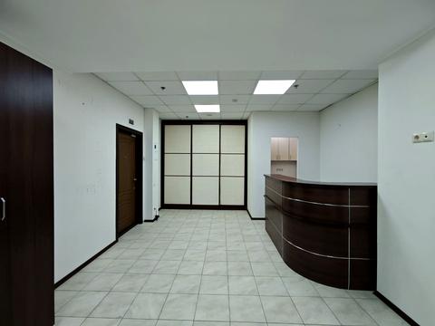 комерційна за адресою Антоновича вул. (Горького), 172