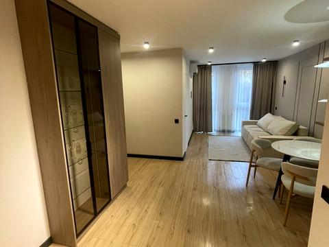 квартира за адресою Володимира Великого вул. (Артема), 10