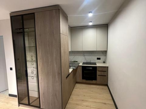 квартира за адресою Володимира Великого вул. (Артема), 10