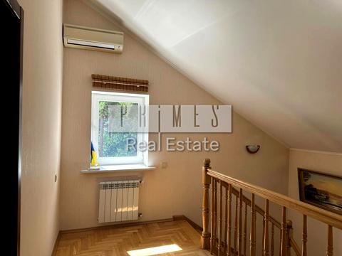 будинок за адресою майдан Незалежності пл.