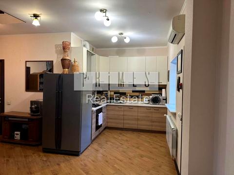 будинок за адресою майдан Незалежності пл.