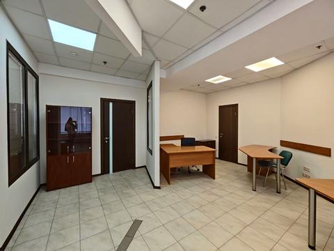 комерційна за адресою Антоновича вул. (Горького), 172