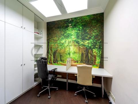 комерційна за адресою Євгена Коновальця вул. (Щорса), 44