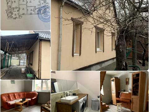 будинок за адресою Поезії вул. (Грибоєдова)