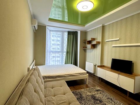 квартира по адресу Драгоманова ул., 2-А