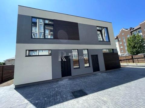 будинок за адресою Квітнева вул., 1