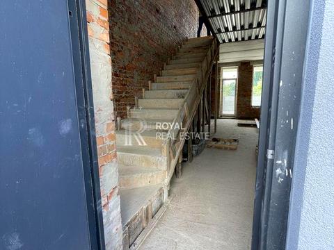 будинок за адресою Квітнева вул., 1