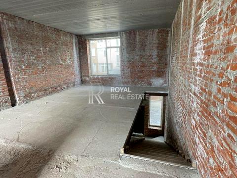 будинок за адресою Квітнева вул., 1