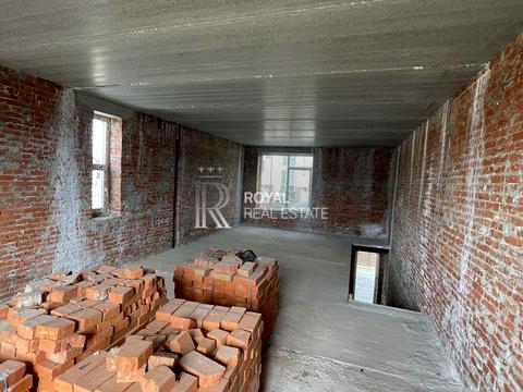 будинок за адресою Квітнева вул., 1