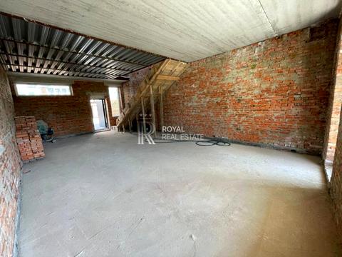 будинок за адресою Квітнева вул., 1