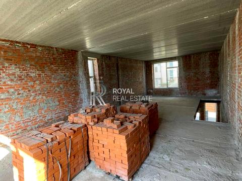 будинок за адресою Квітнева вул., 1