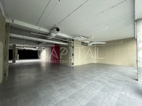 комерційна за адресою Героїв полку "Азов" вул. (Маршала Малиновського), 12