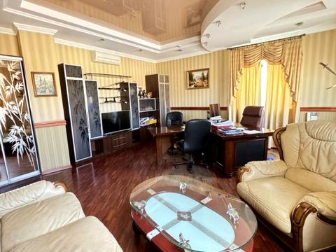 комерційна за адресою Городоцька вул., 233