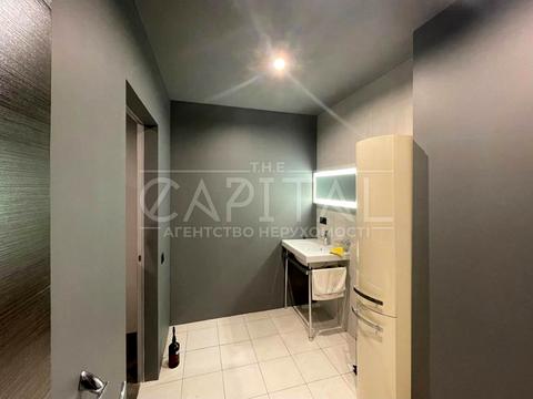 комерційна за адресою Харківське шосе, 19