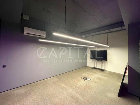 комерційна за адресою Харківське шосе, 19