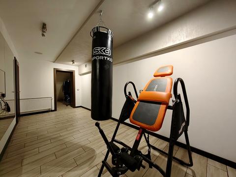 будинок за адресою Ясна