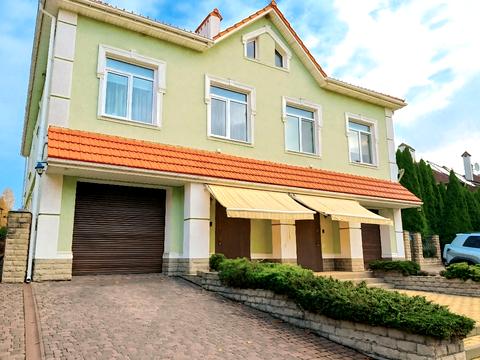 будинок за адресою Ясна