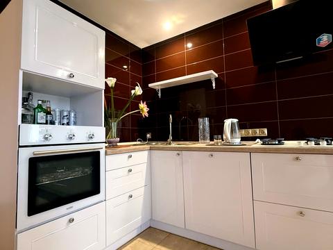 квартира за адресою Героїв просп., 33