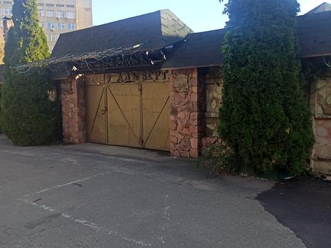 комерційна за адресою Дегтярівська вул., 51