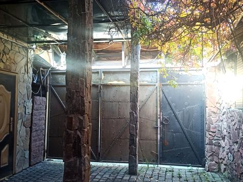 комерційна за адресою Дегтярівська вул., 51