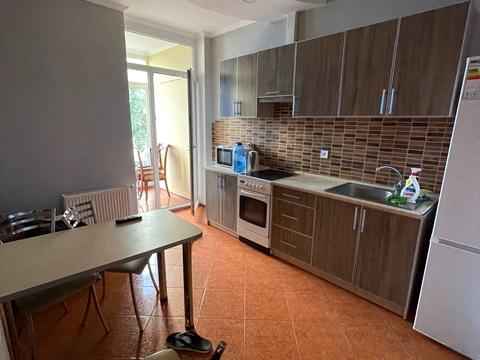 квартира за адресою Регенераторна вул., 4