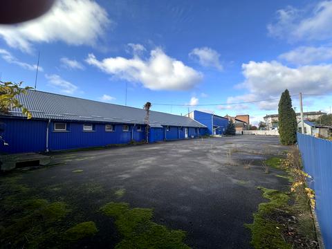 коммерческая по адресу Будівельна, 1